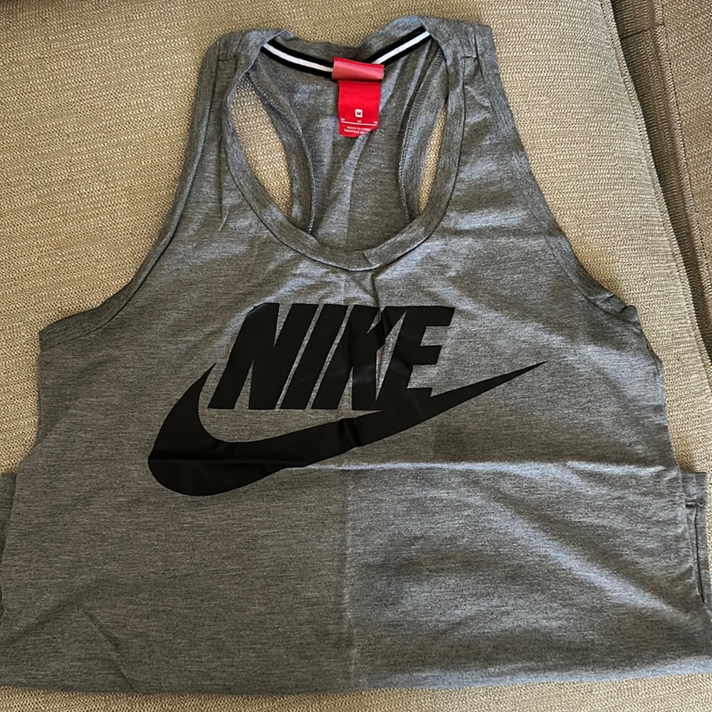 Racer back Nike workout shirt